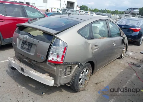 2005 Toyota Prius z USA, uszkodzony, nr VIN JTDKB20U853039927
